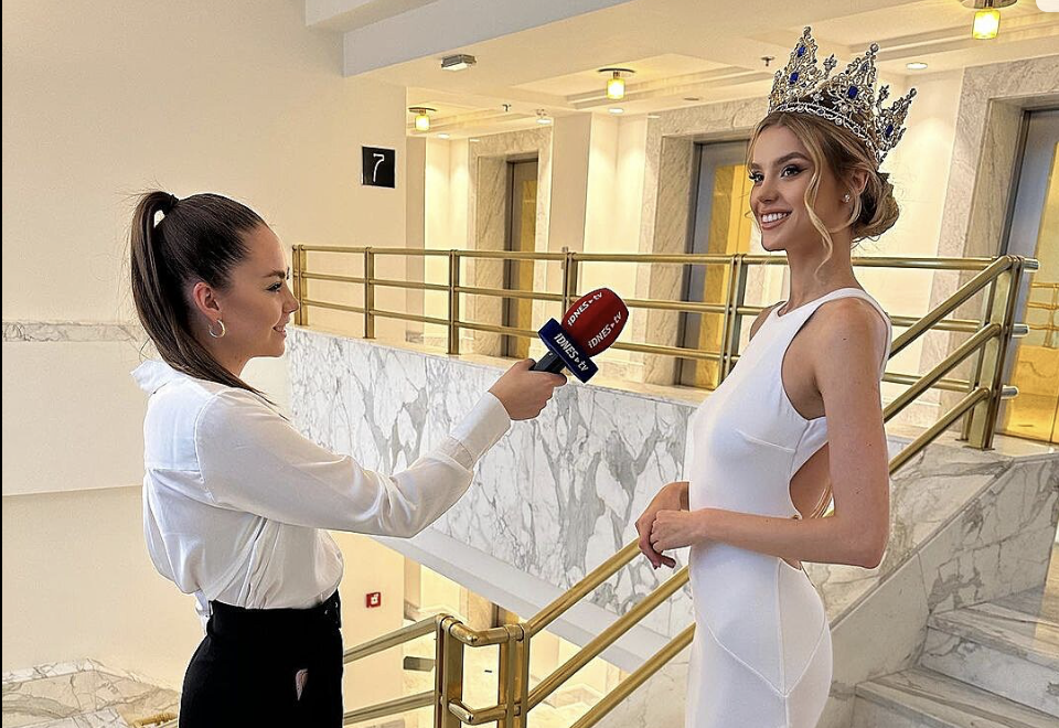 Modelka Krystyna Pyszková poletí do Indie na Miss World 2024