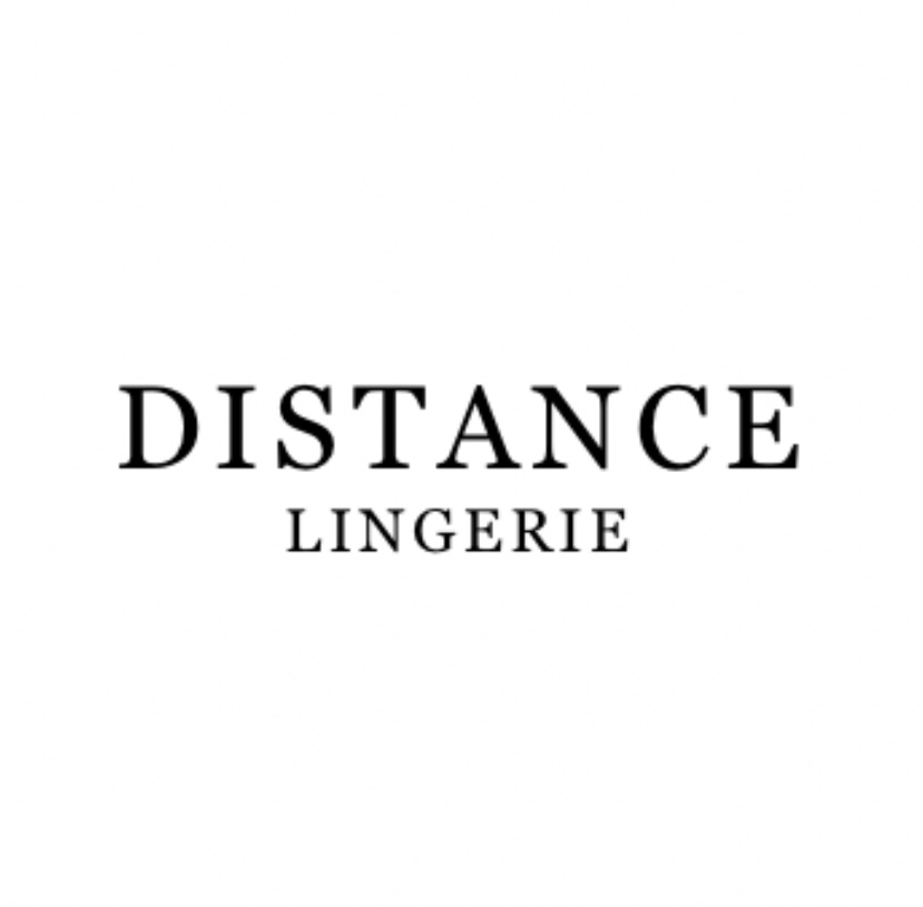 DISTANCE LINGERIE / Ručně šité spodní prádlo
