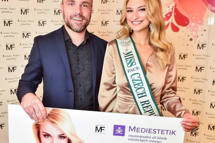 Vítězky převzaly cenu od Mediestetik