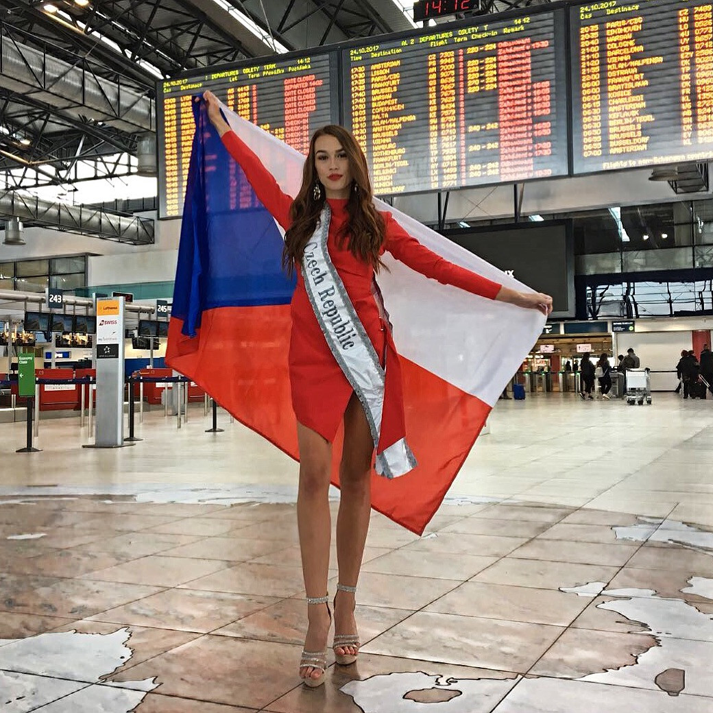 Alice Činčurová odletěla na Miss International 2017