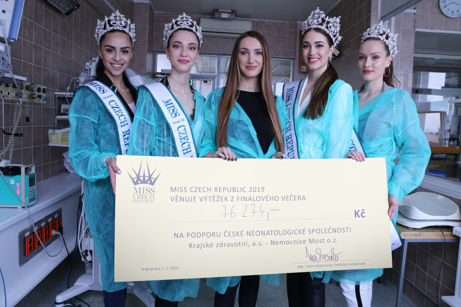 Předání financí pro nemocnici v Mostě