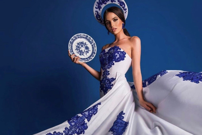 Hana Vágnerová představila národní kostým