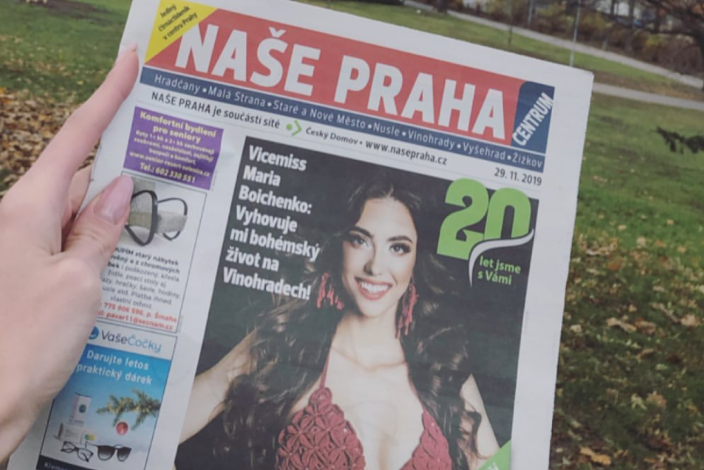 Maria Boichenko na titulce magazínu Naše Praha