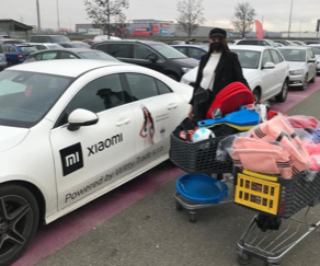 Karolína kopíncová věnovala za 50 000 Kč dárky do DD