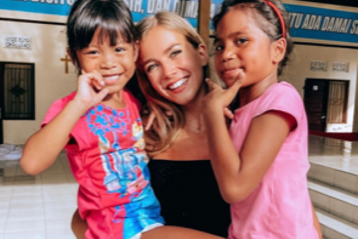 Mariana Bečková staví školy v Bangladéši