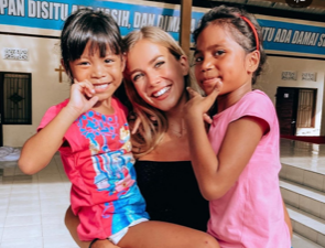 Mariana Bečková staví školy v Bangladéši