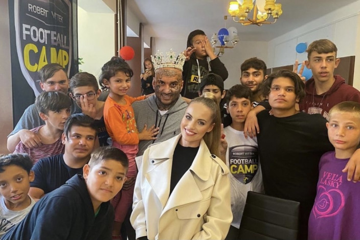 Natálie Kočendová navštívila dětský domov v Trenčíně