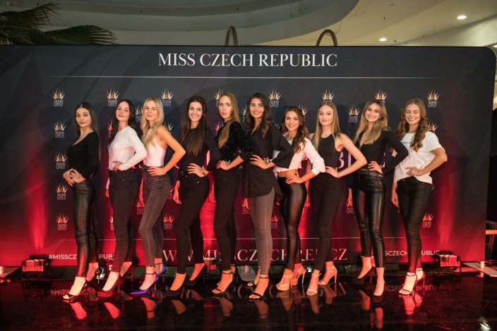 Z 8. Castingu ve Futurum Ostrava postoupilo 10 dívek!