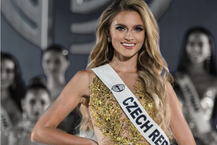 Karolína Syroťuková je TOP 10 Miss Intercontinental 2022!