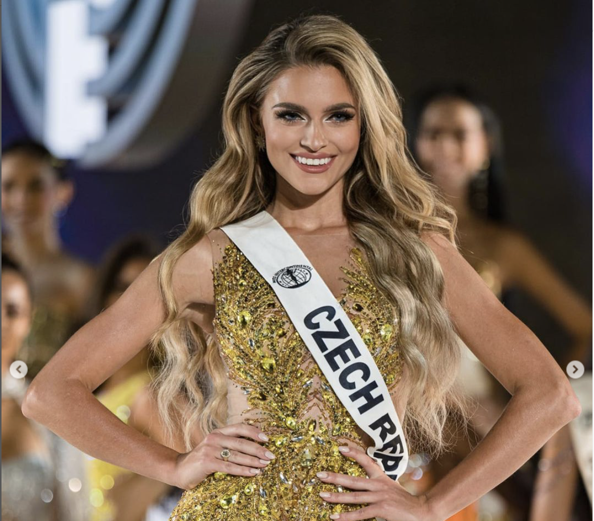 Karolína Syroťuková vyhrála doprovodný titul MISS SUNRISE!