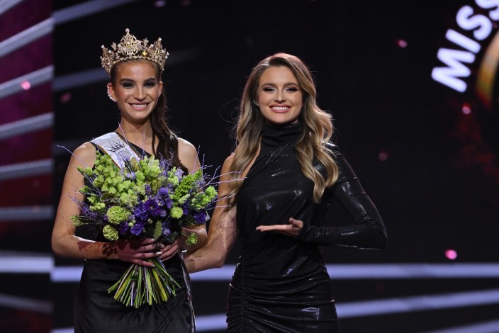 Novou Miss Intercontinental CZ 2023 se stává Anna Benešová