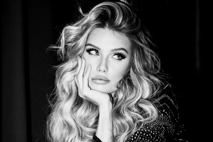 Justýna Zedníková se oficiálne stala modelkou pro Guess