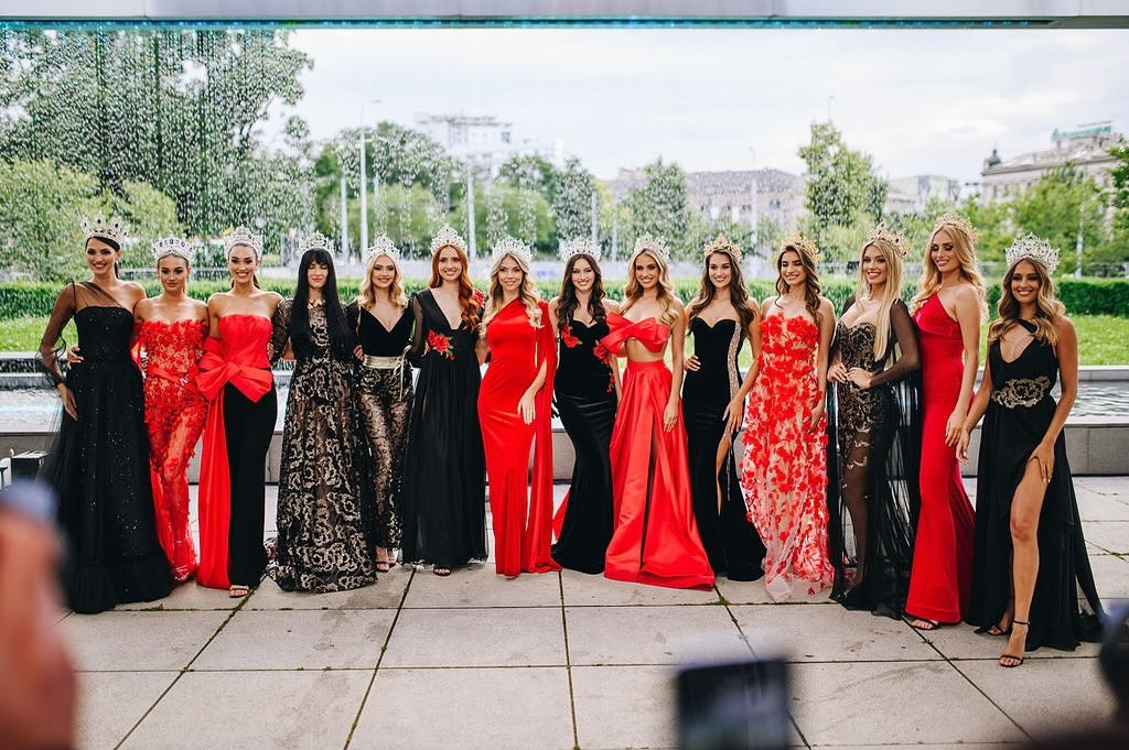 Poner Circus, Fashion Night Brno, Osmany Laffita