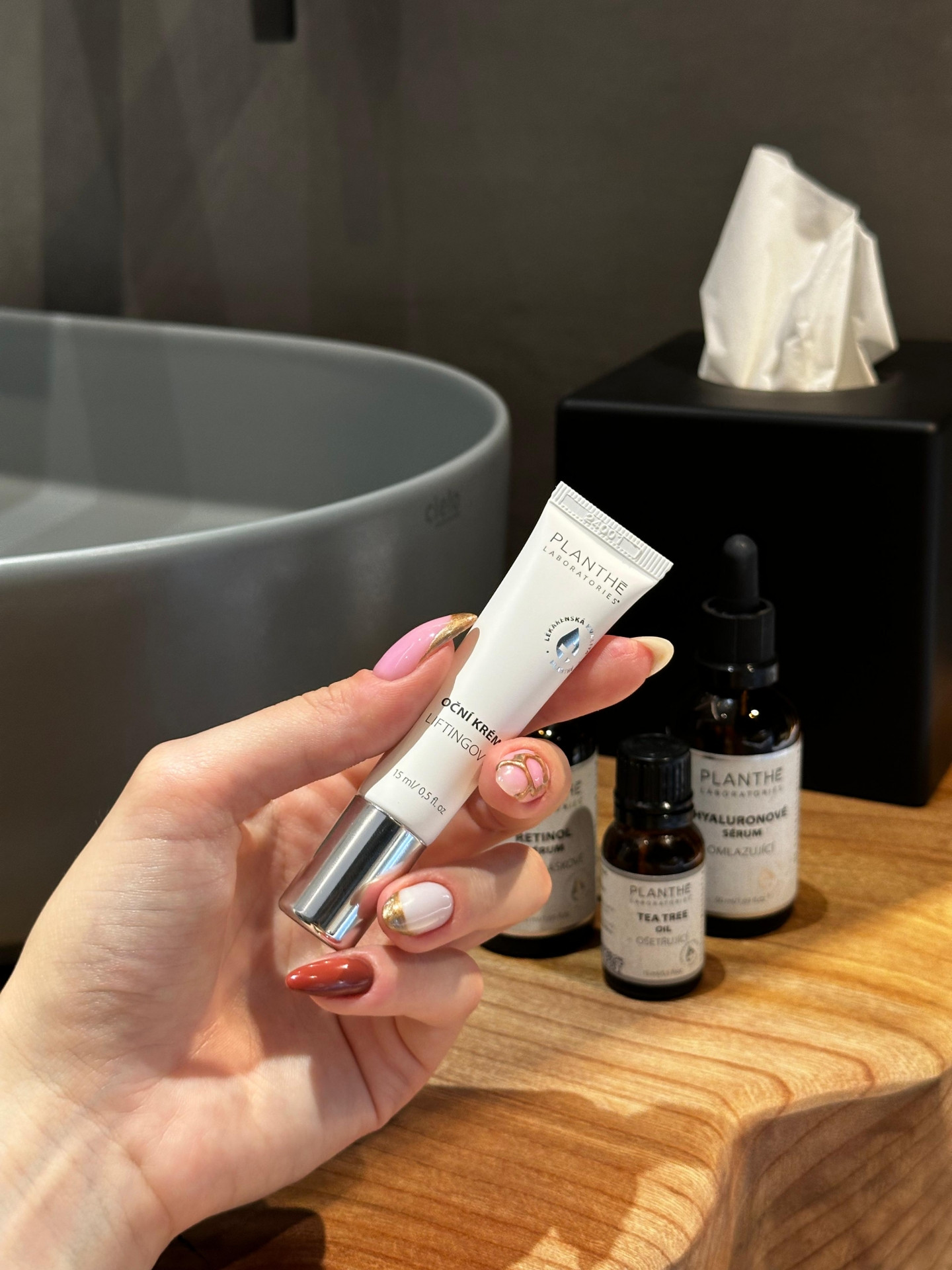 Miss Czech Republic zkouší novinku od Planthe Laboratories