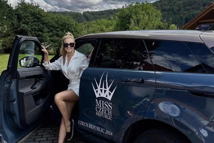 Adéla Štroffeková si užívá automobil od Roko-motor Zlín