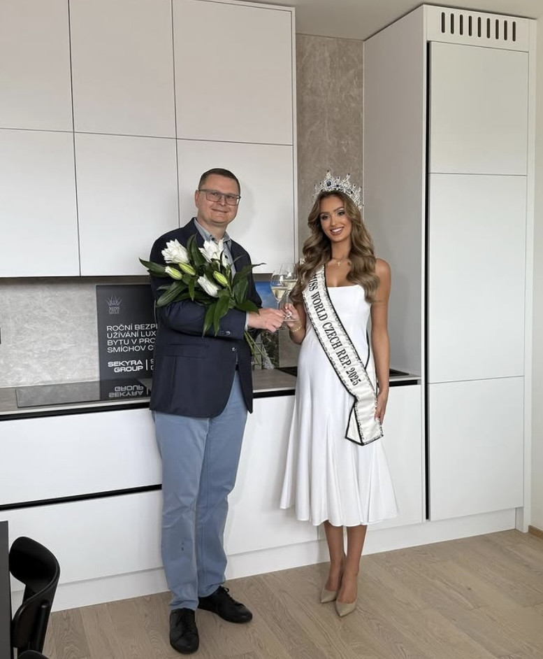 Miss Linda Górecká si převzala nový byt na Smíchově