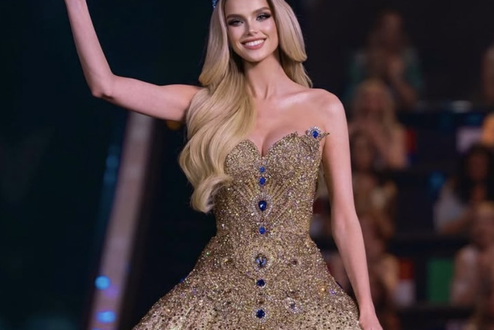 Krystyna Pyszková předala korunku Miss World své nástupkyni